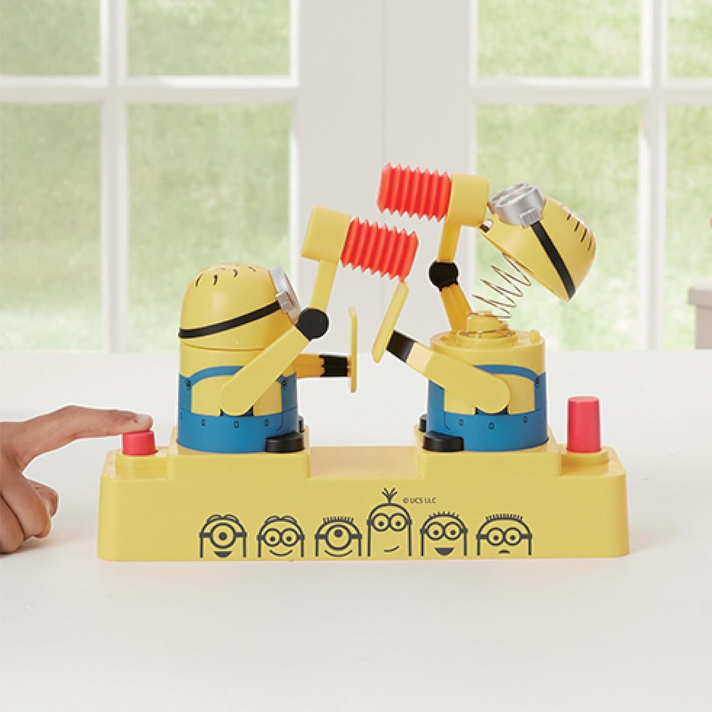 Bl Minions Hammer Pop