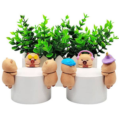 Capybara Huggers S3: The Phone Hugging Animals Collectable Figurine Blind Bag (1pc)