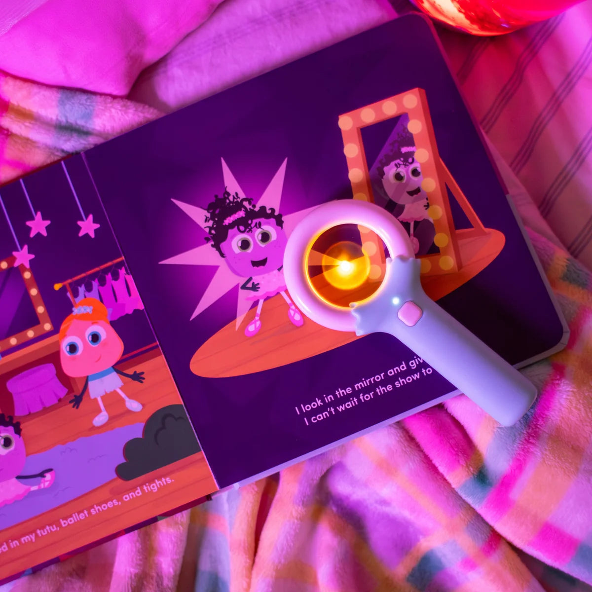 Glo Pals Lumi Dance Book