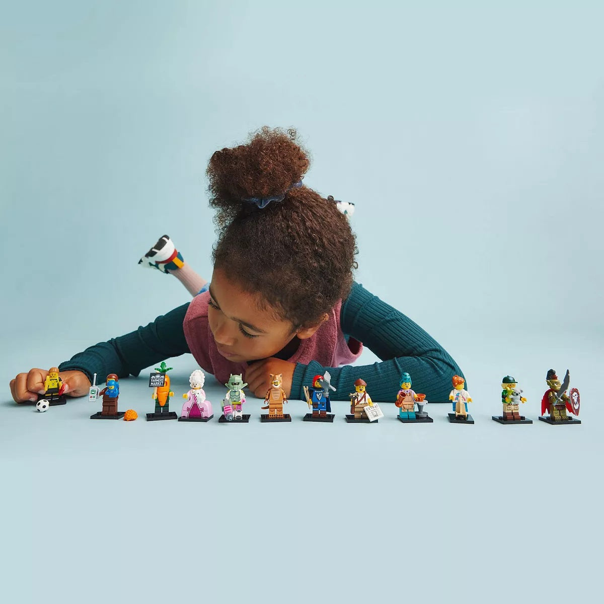 Minifigures 1-2023